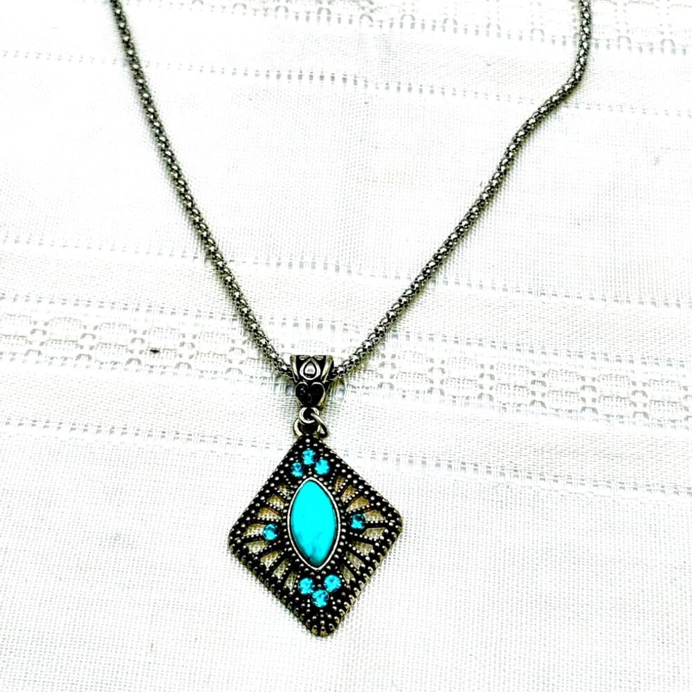 Bijoux by Merra Genuine Turquoise stone New!